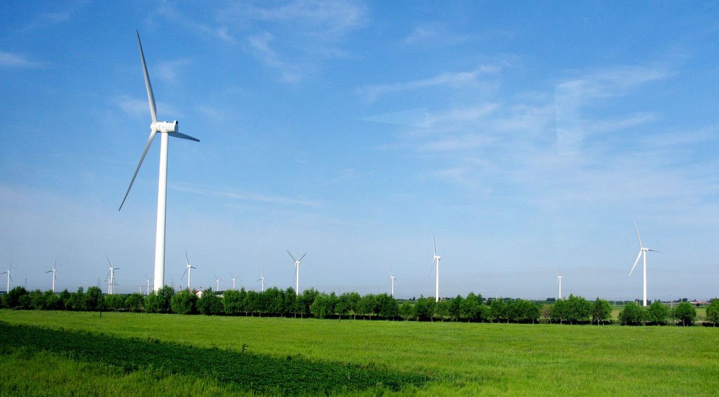 电线杆上的小风扇是干什么的?