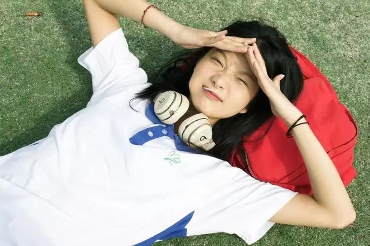 女高中生的腰未增删翻译