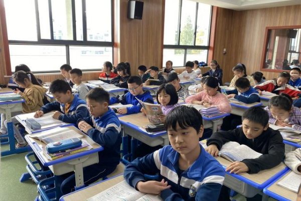 皓皓的意思是什么