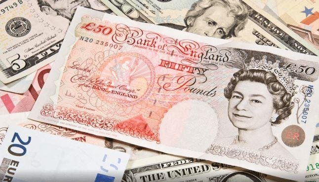 英镑续创37年来新低，是什么原因造成的？