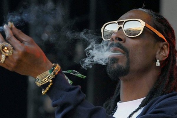 狗爷snoop dogg怎么读