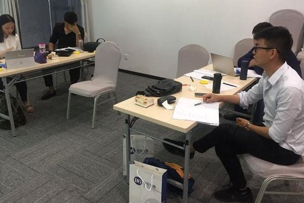 妙语连珠是什么意思