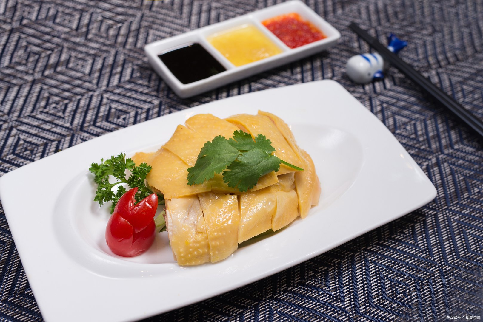 新加坡“国菜”告急，为什么海南鸡饭成了新加坡国菜？