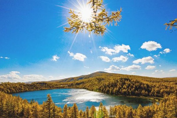 艳阳高照是成语吗