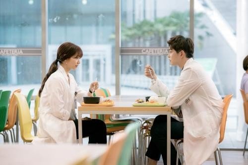 韩剧《doctors》主题曲，插曲有哪些