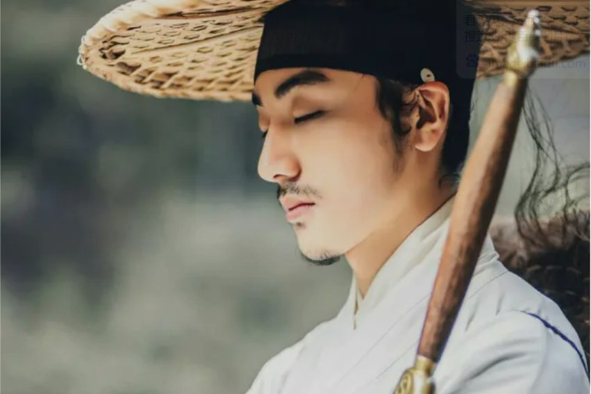 人生洒脱不羁的诗句