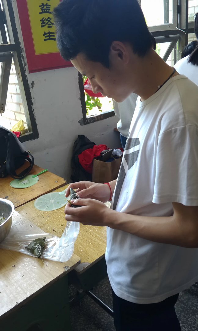 骇伦是网络红人？他凭什么可以称之为网络红人？