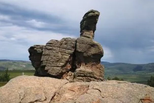 怪石嶙峋的拼音