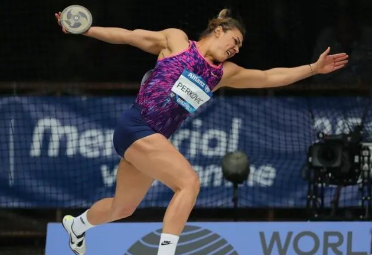 铁饼世界纪录多少米