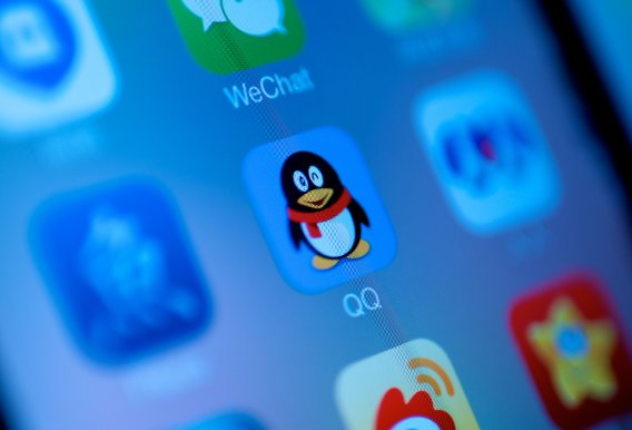 qq客服人工电话是什么？