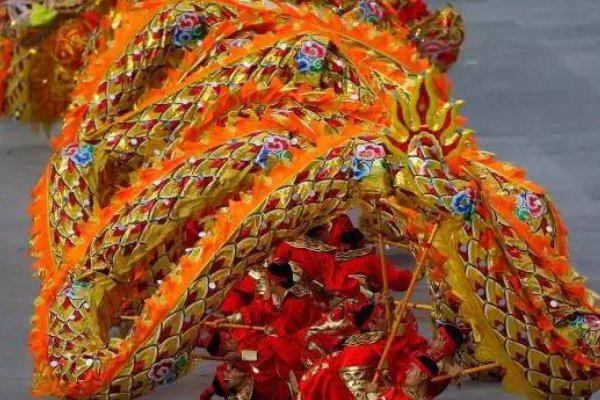 铜梁县的鱼跃龙门属于什么舞