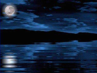 “灯影浆声里 天犹寒 水犹寒 梦中丝竹轻唱 楼外楼 山外山 楼山之外人未还 人未还”。是什么意思？