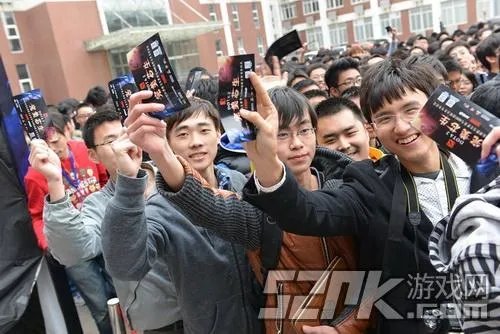 DOTA2 发布会回顾：现场粉丝无限狂欢