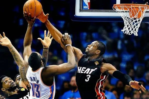 韦德为什么能成为盖帽最多的后卫?