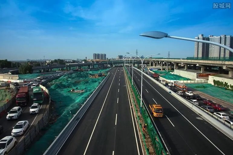 天价施救费最新进展 天价施救费通报3人被停职调查