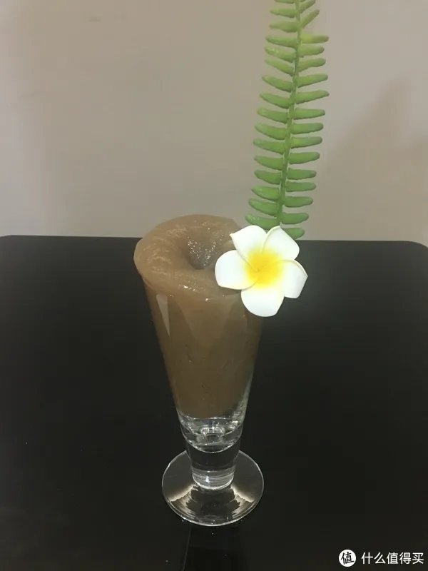 妹子们的屋里总该藏几款适合戴出门的跳蛋吧!