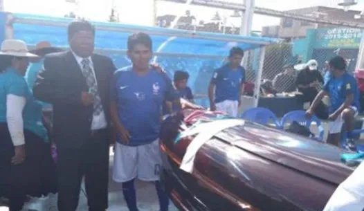 殡仪馆举办足球赛是怎么回事:详情这到底是个什么梗?