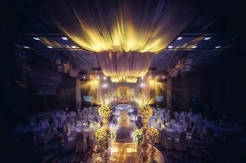 金色主题婚礼布置图片欣赏 布置金色主题婚礼的必备品