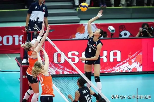 中国女排豪夺9连胜，下一场要满足哪些条件就能提前夺冠，请罗列一下有哪些情况？