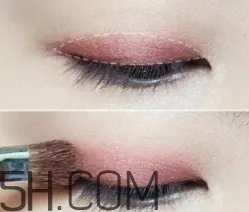 2018年流行什么眼影颜色？2018年眼影流行色