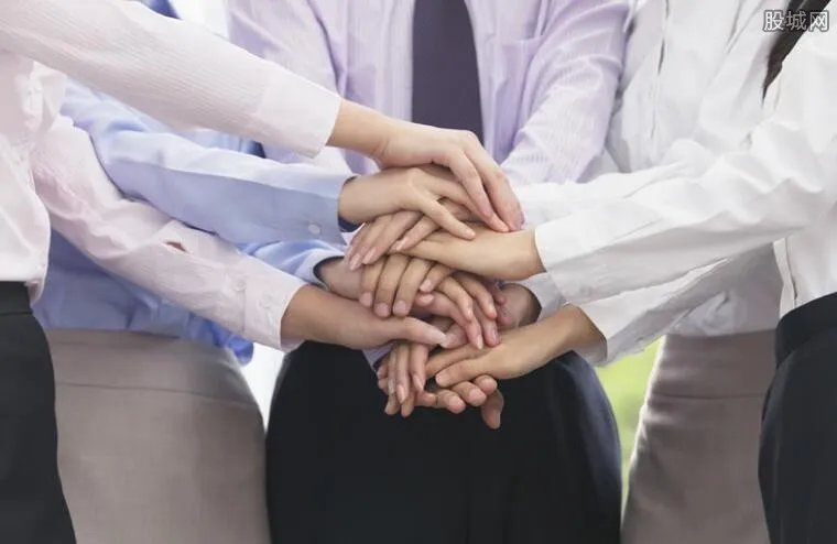 孵化器公司是干什么的 靠什么盈利模式？