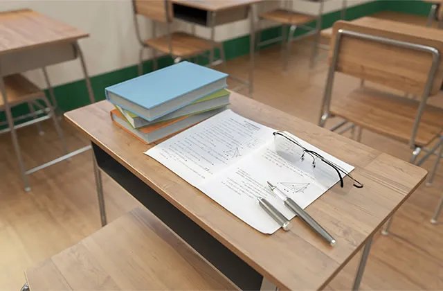 教室课桌椅间距有什么要求 学校课桌椅有哪几种排列方式