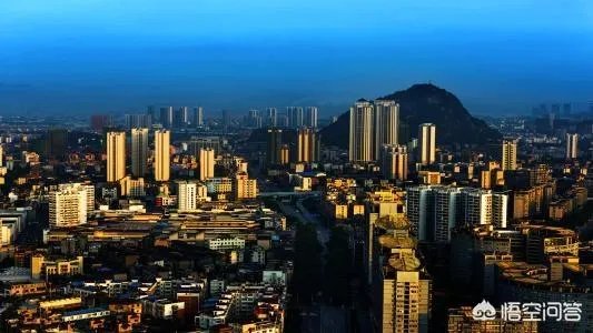 安徽灵璧县是贫困县,房价比宿州市还高吗?为什么?