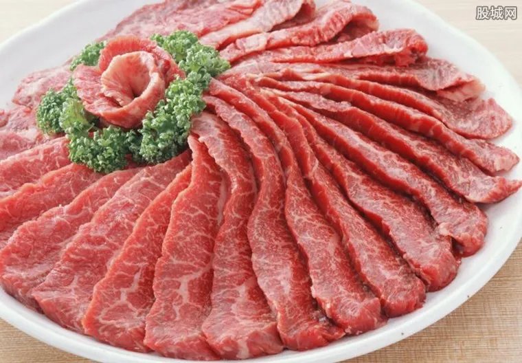 一头牛注水60斤 老板称不注水就挣不到钱