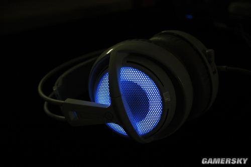 西伯利亚V2霜冻之蓝Frost Blue游戏耳机对比评测