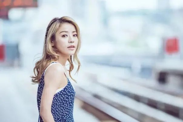 丁当最好听的歌曲top10：《猜不透》上榜，第三古风韵味十足