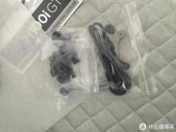 这货没人晒 篇二:海盗船H100i-GTX散热器开箱附安装过程