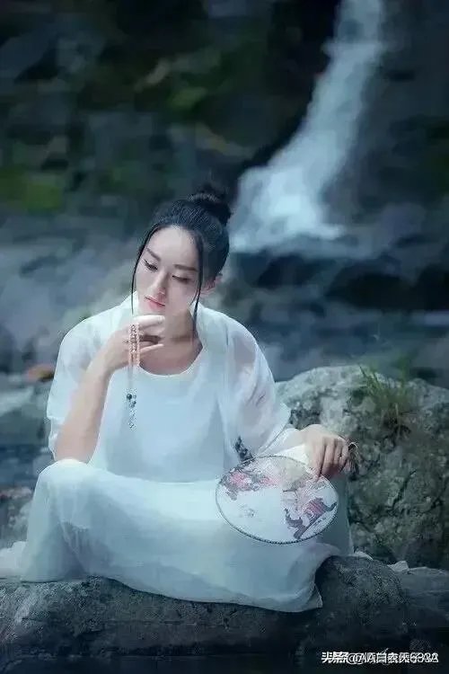 最新消息，5月6日零时起恢复全国收费公路收费，你怎么看？