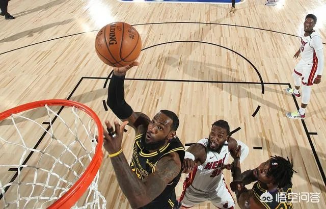 詹姆斯40分无力救主，乔丹后首人！赛后仍力挺队友，如何评价？