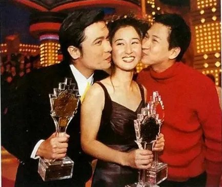 罗嘉良怎么炮轰TVB？