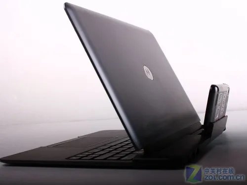 不仅仅是旗舰 摩托Atrix 4G全国独家评测