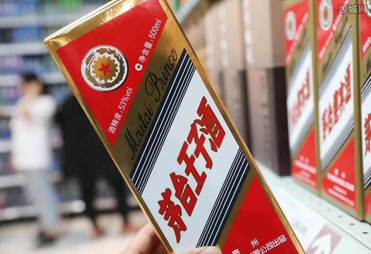 茅台股价再创新高 2019年市场看好茅台！