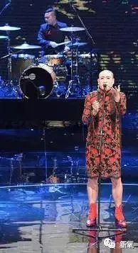 2017金马奖颁奖典礼上，谁的礼服更耀眼？