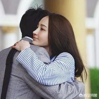 李佳航在《生于70年代》中饰演谁？