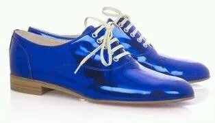 有适合妈妈穿着跳广场舞不掉跟的鞋吗？