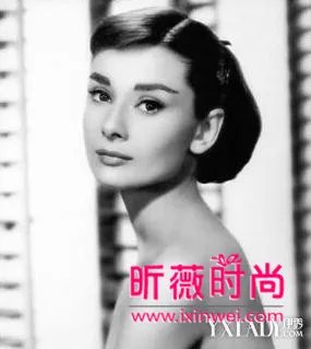 奥黛丽赫本短发：奥黛丽赫本短发清纯可爱