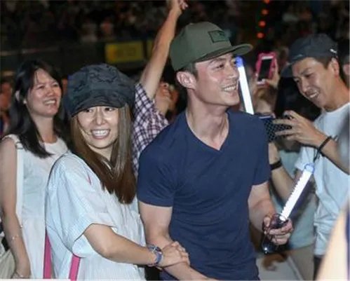 【图】揭秘林心如和林志颖结婚照 曾是恋人的两人各自找到真爱