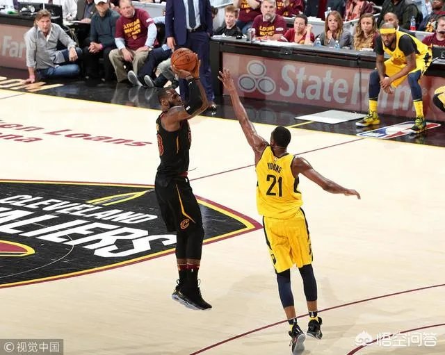 詹姆斯三分绝杀步行者，拿下天王山，为什么只有泰伦卢面无表情？
