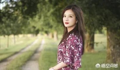 你如何看待赵薇和黄有龙之间的感情?