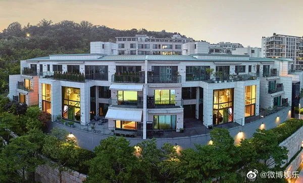 苏志燮赵恩静怎么在一起的 认识2年的女友赵恩静结婚了