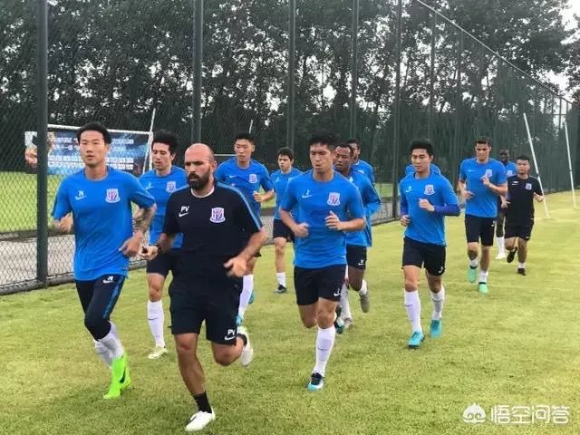 外租半年之后荣昊回归恒大，如今又随申花训练可能再次出租，你是怎么样看的？