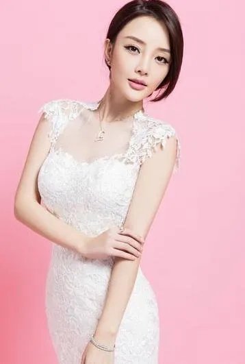 贾乃亮谈李小璐整容：都是因为换了发型的关系