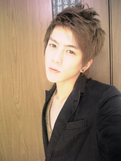 杨帆HIT5超帅照片