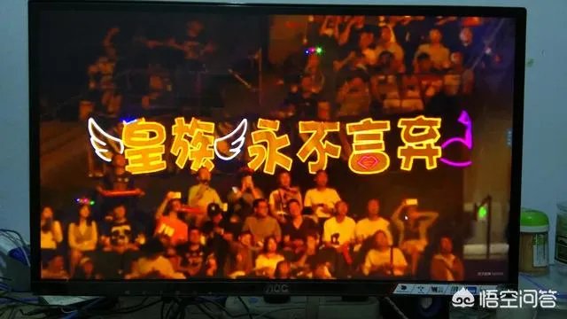 RNG两连败后“开会”场面压抑，却备受网友好评，你怎么看？