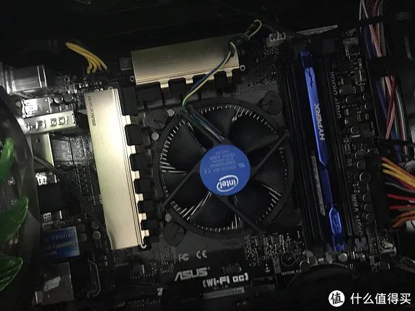 这货没人晒 篇二:海盗船H100i-GTX散热器开箱附安装过程