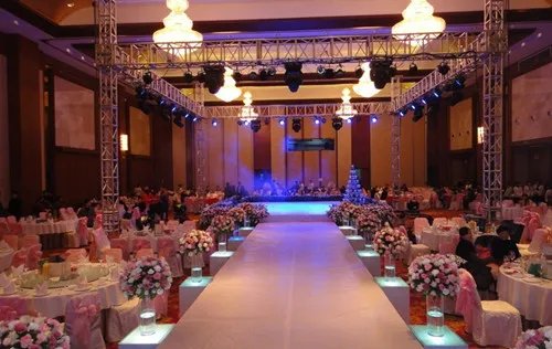 婚宴场地布置效果图 婚宴场地布置攻略